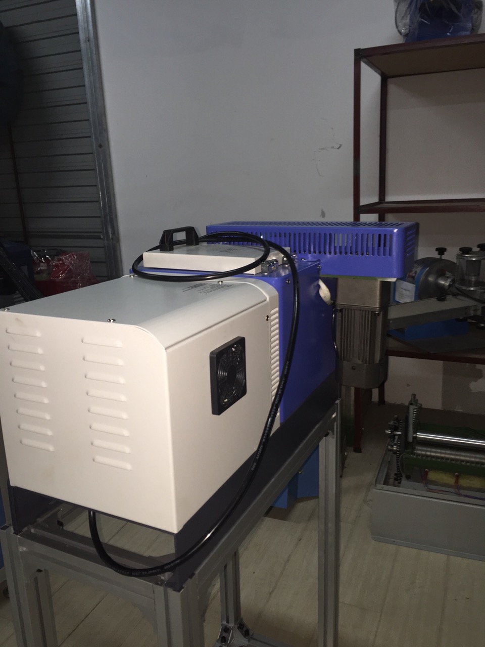 �����������z�C(j��)